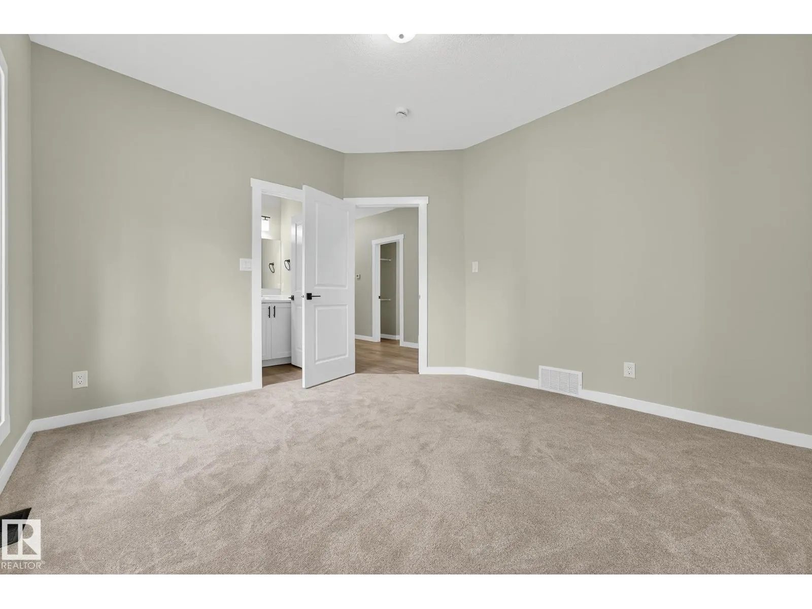 4008 Nakamun DR
