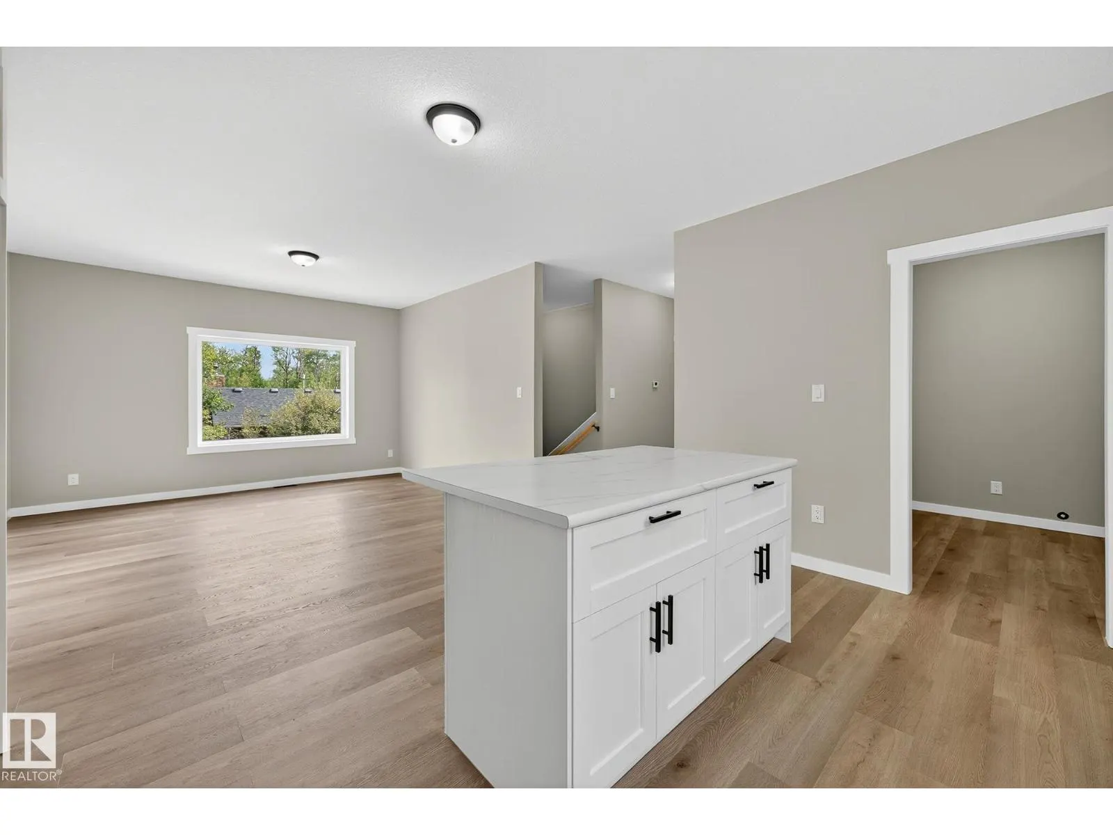 4008 Nakamun DR