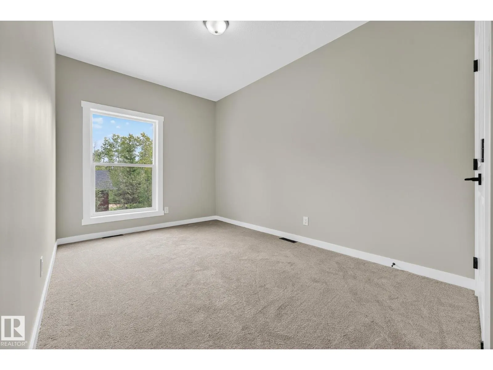 4008 Nakamun DR