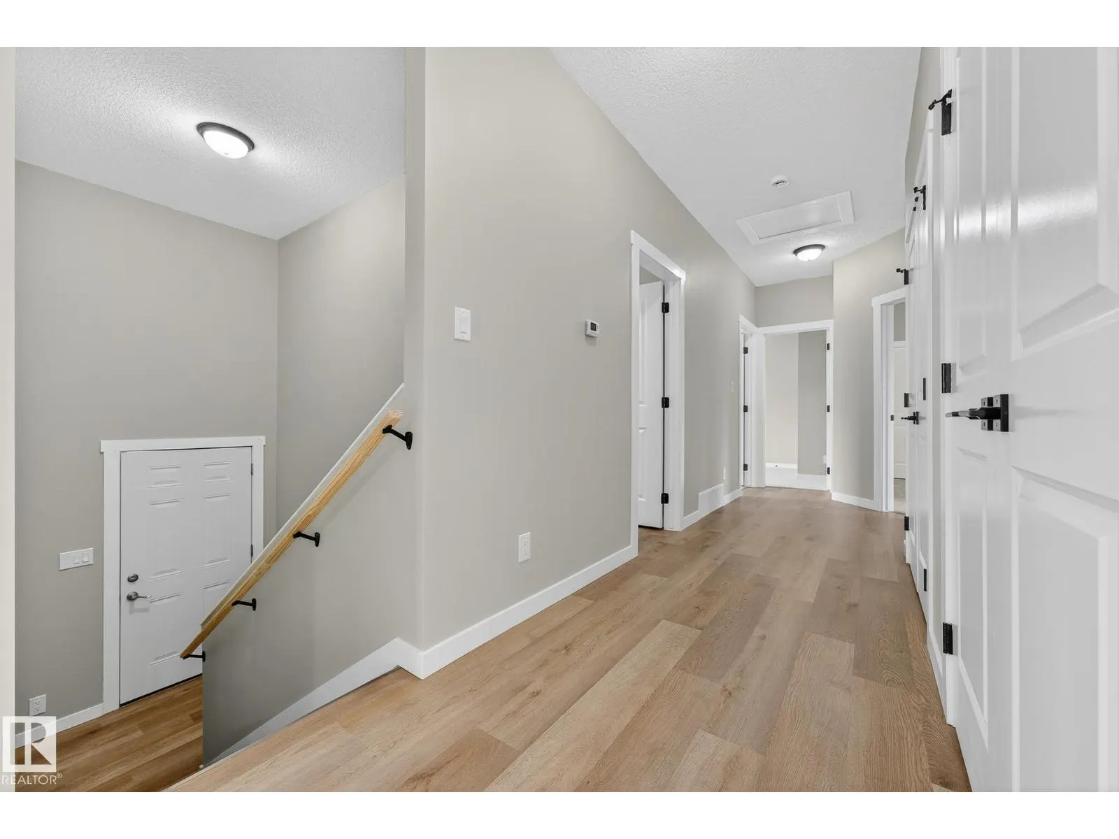 4008 Nakamun DR
