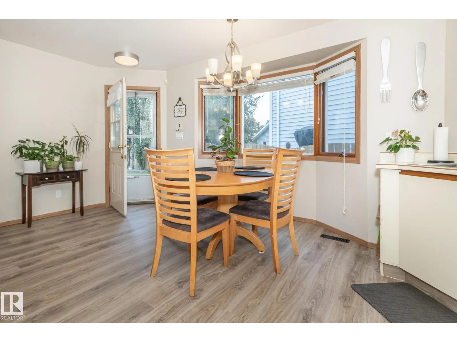 7731 188 ST NW