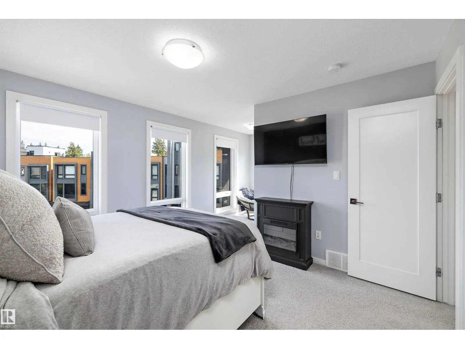 #106 1304 RUTHERFORD RD SW