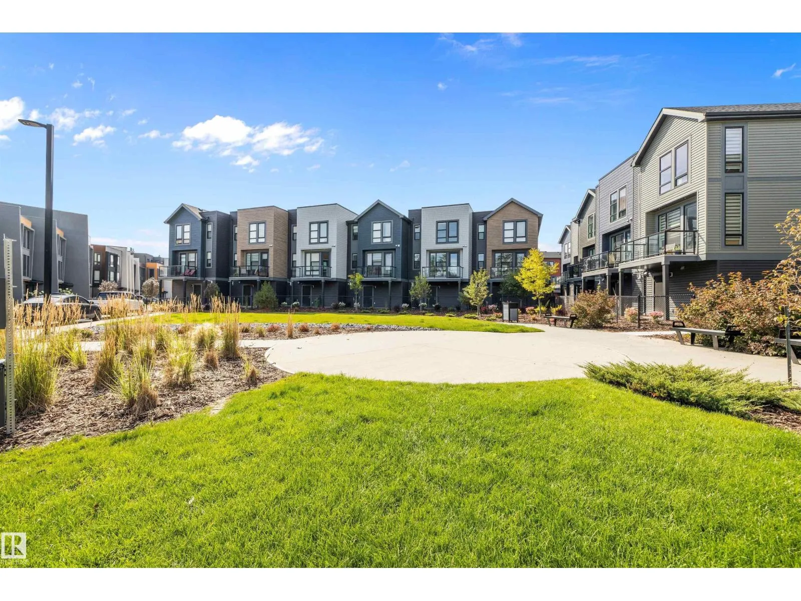 #106 1304 RUTHERFORD RD SW