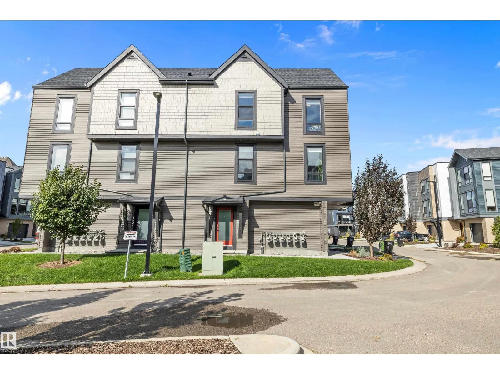 #106 1304 RUTHERFORD RD SW