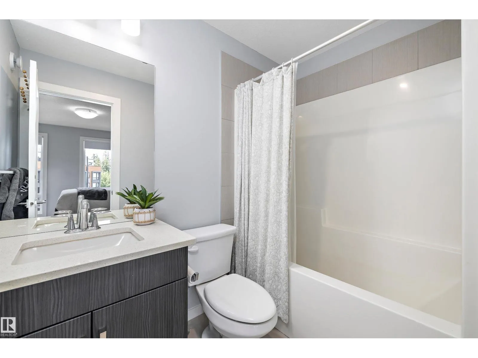 #106 1304 RUTHERFORD RD SW