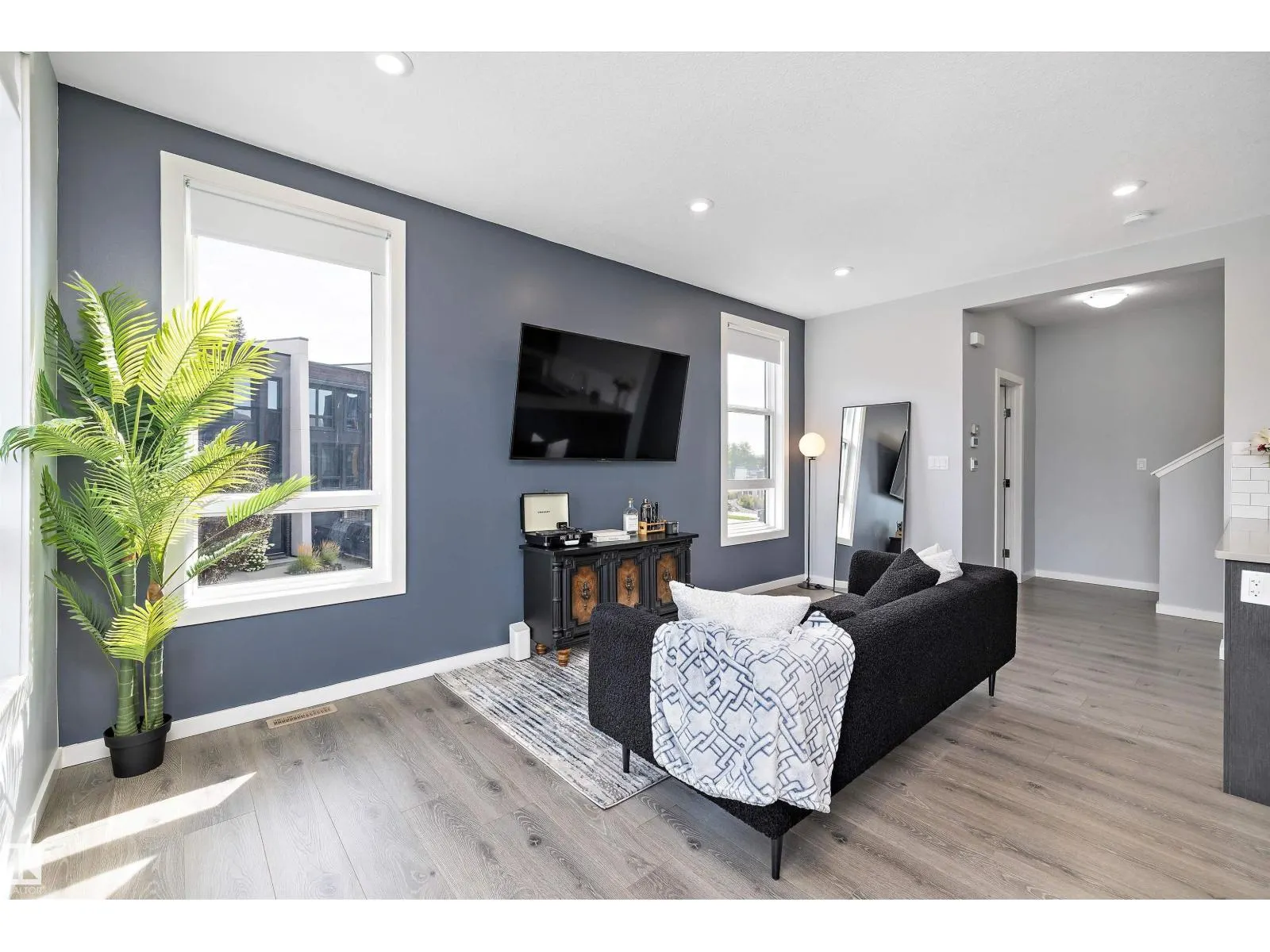 #106 1304 RUTHERFORD RD SW