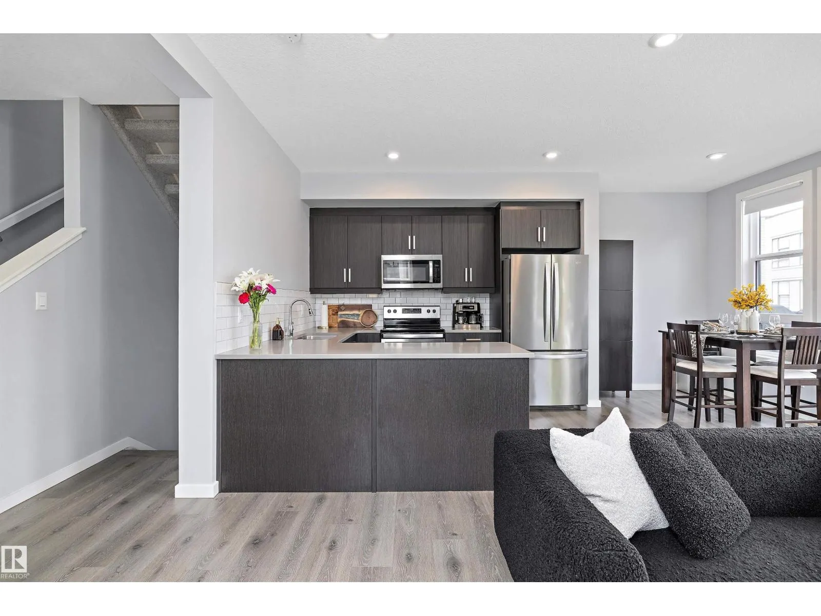 #106 1304 RUTHERFORD RD SW