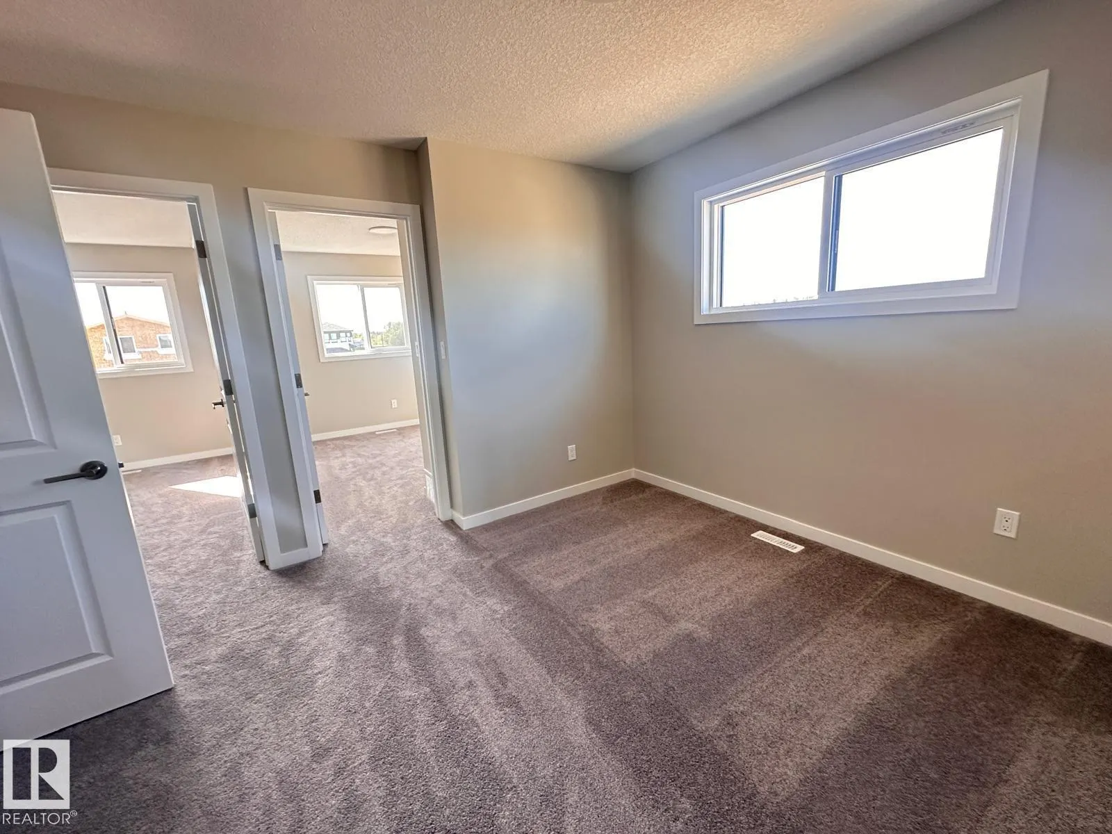 8668 EDGEMONT LI NW NW