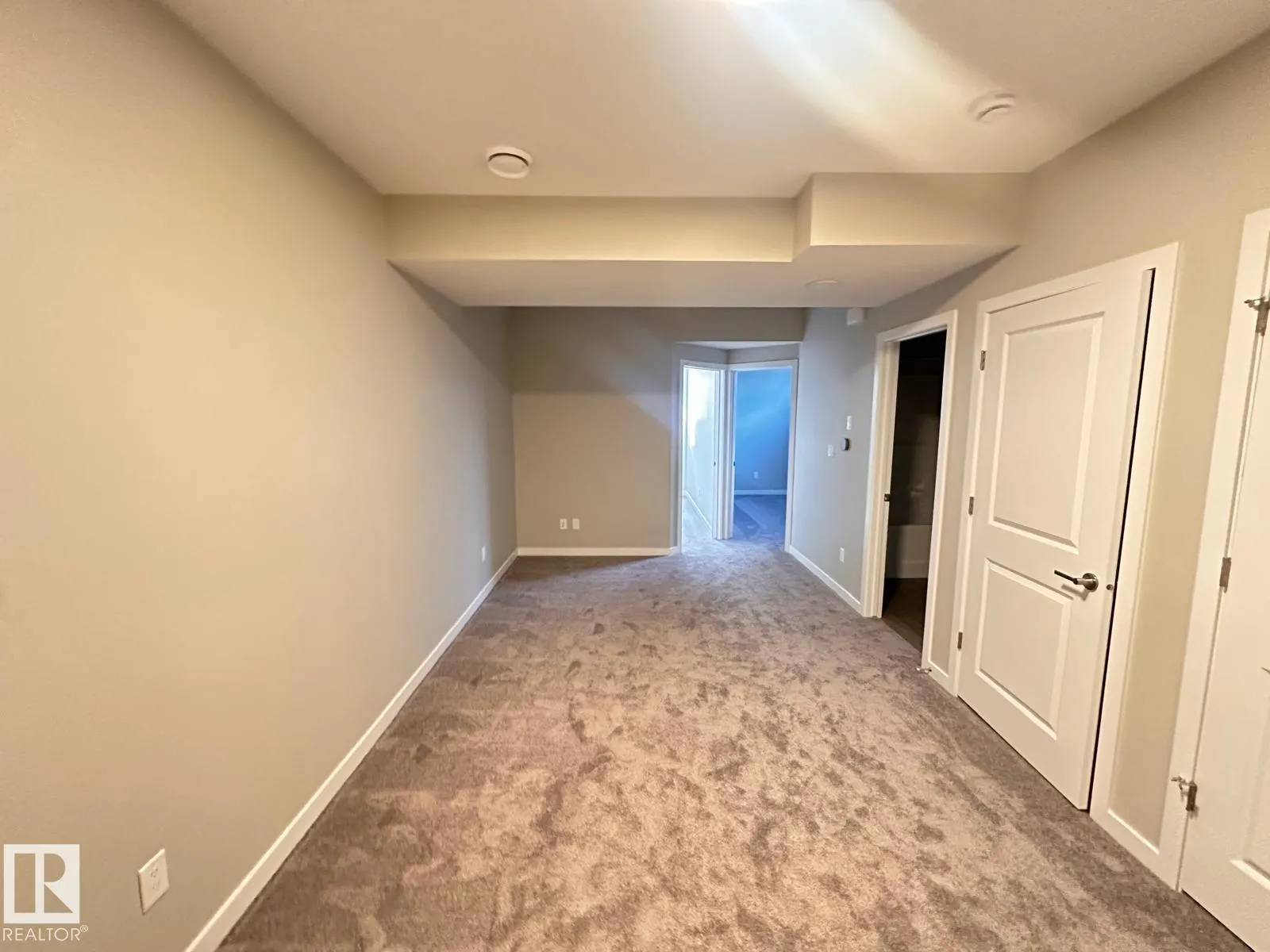 #Basement 8668 EDGEMONT LI NW NW