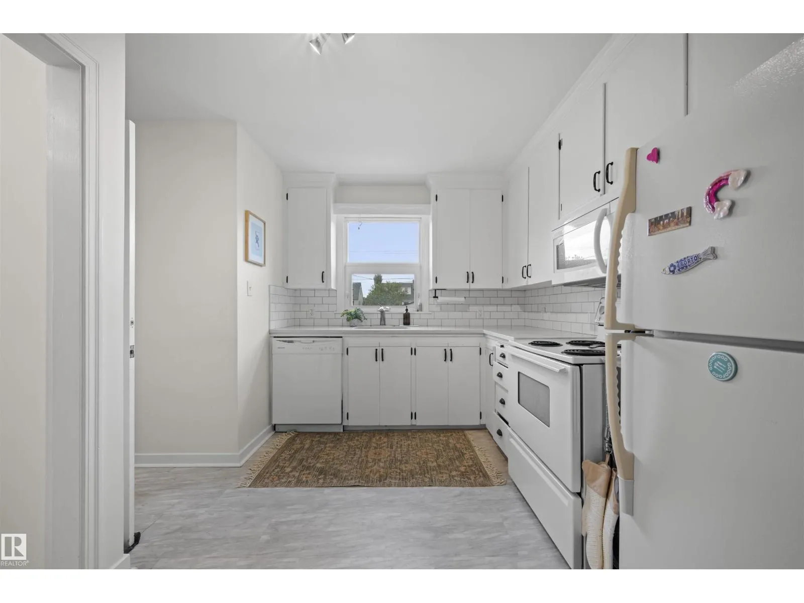 10966 117 ST NW
