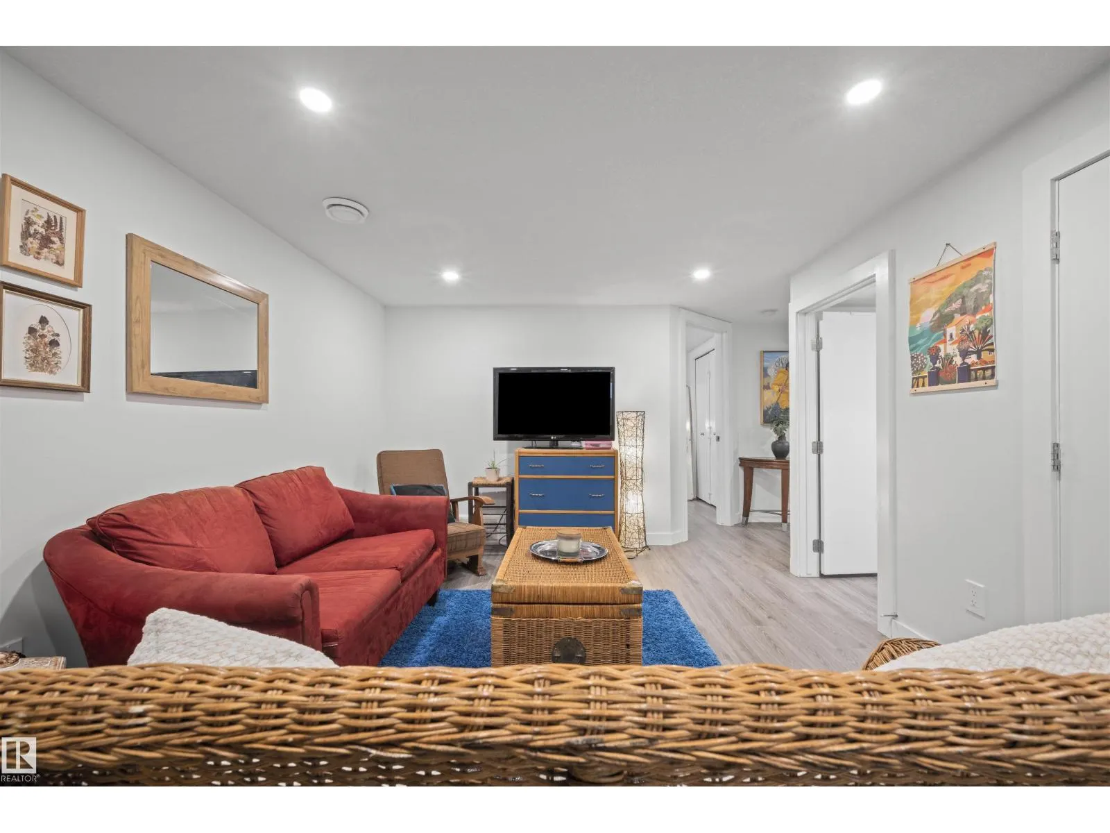 10966 117 ST NW