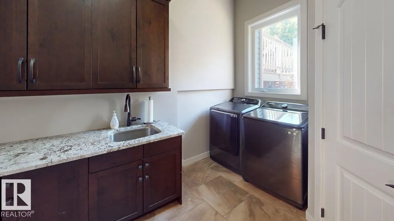8125 B TWp RD 482