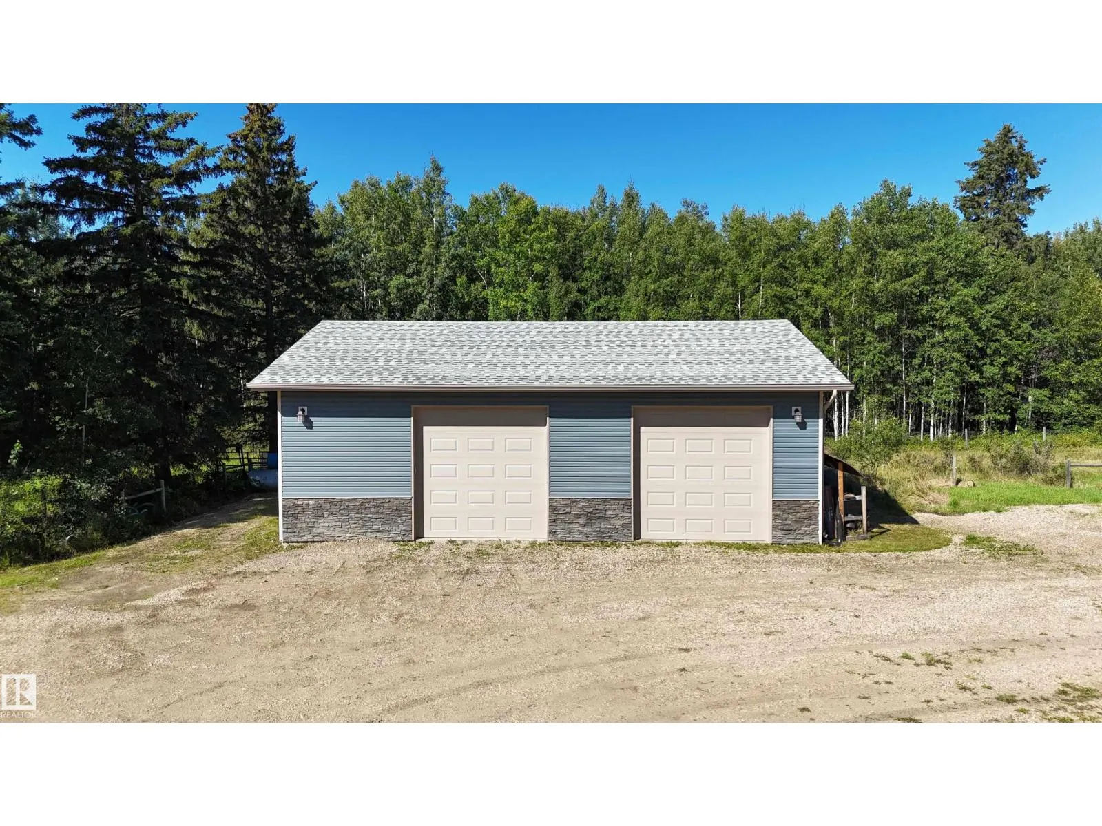 8125 B TWp RD 482