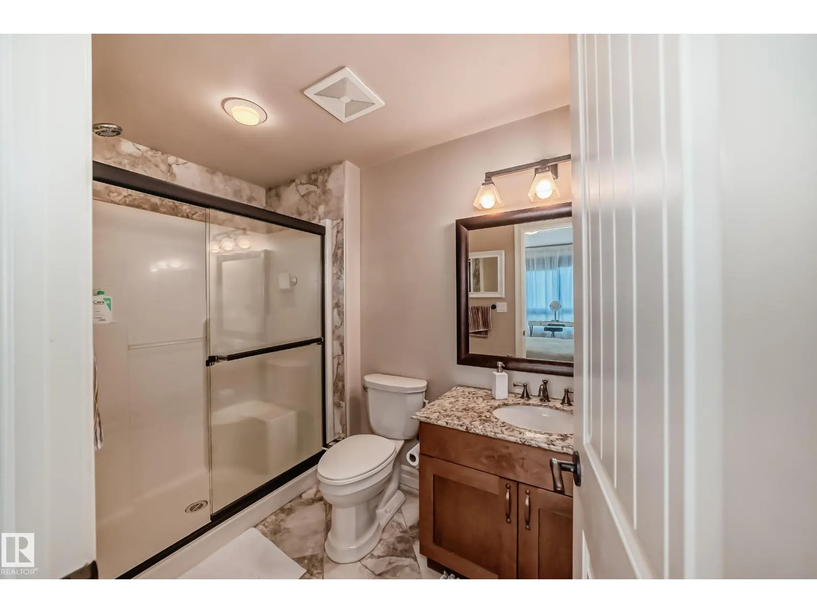 #225 10142 111 ST NW