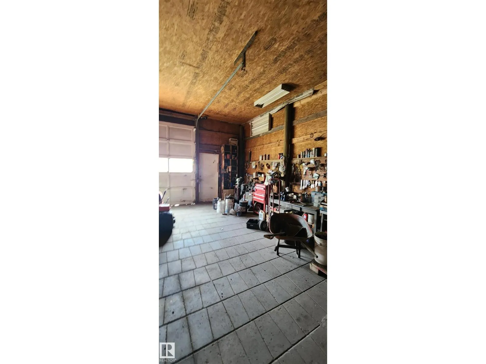 31 51314 Range Road 21