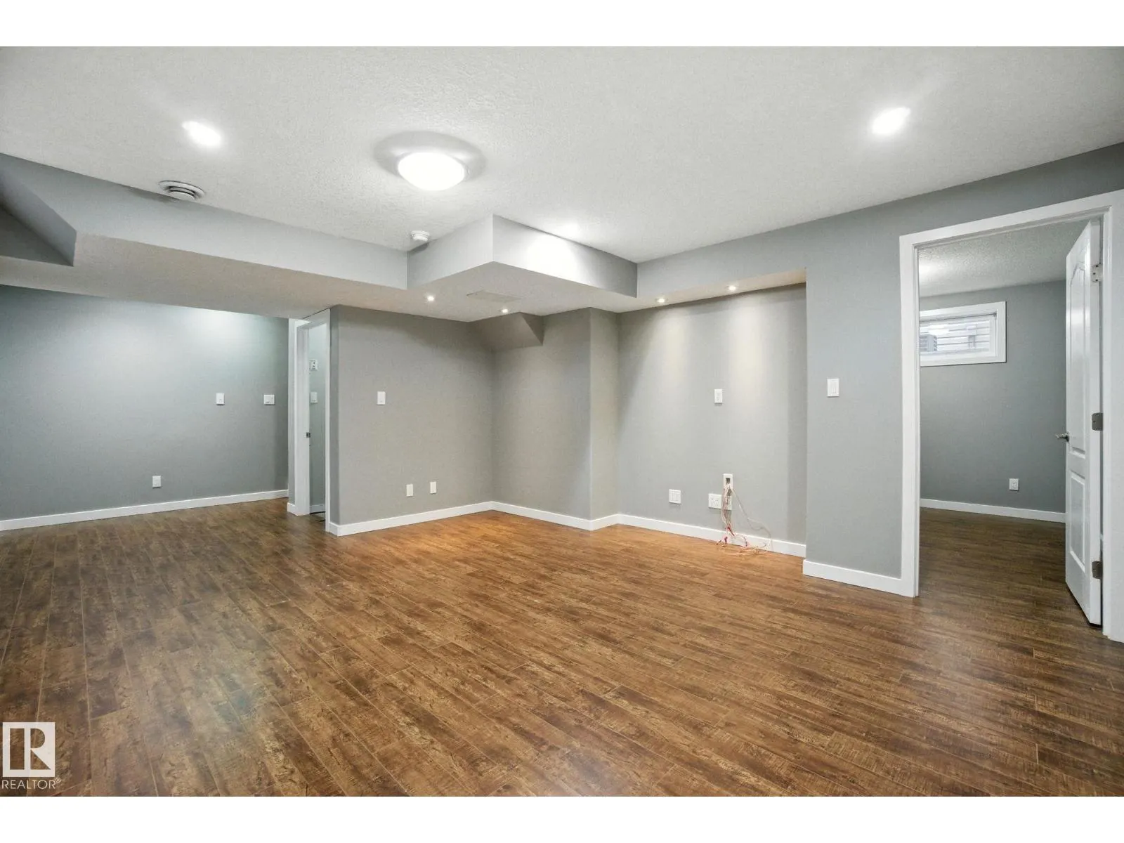 16765 112A ST NW