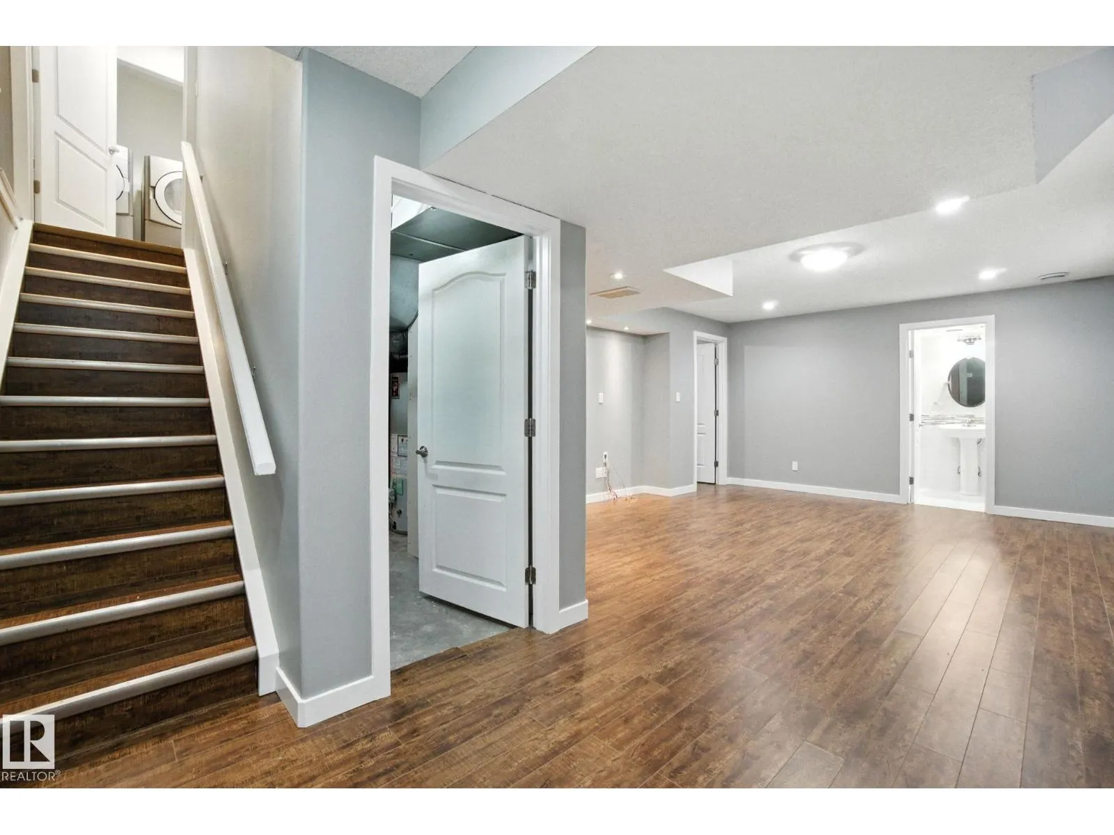 16765 112A ST NW