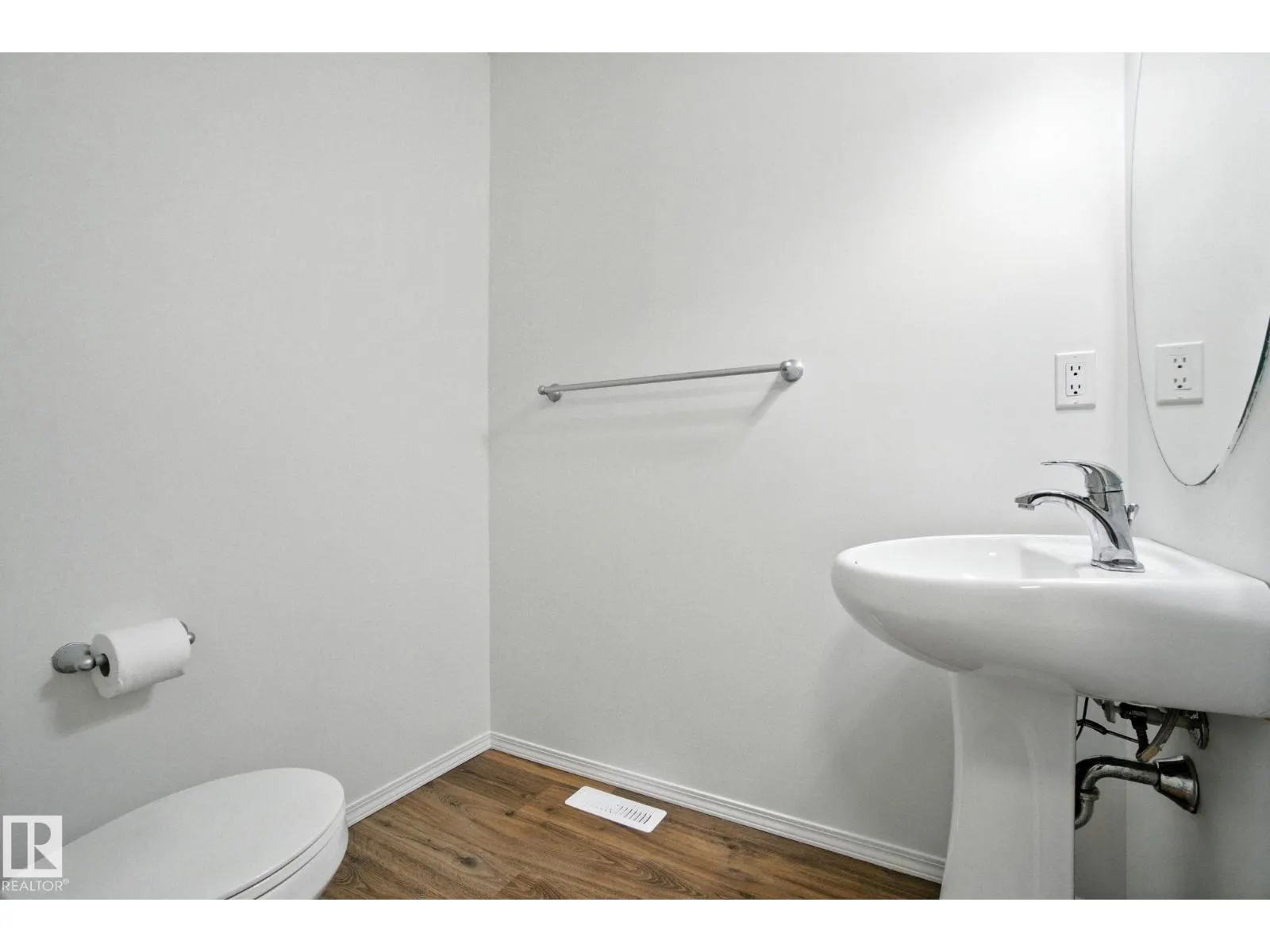 16765 112A ST NW