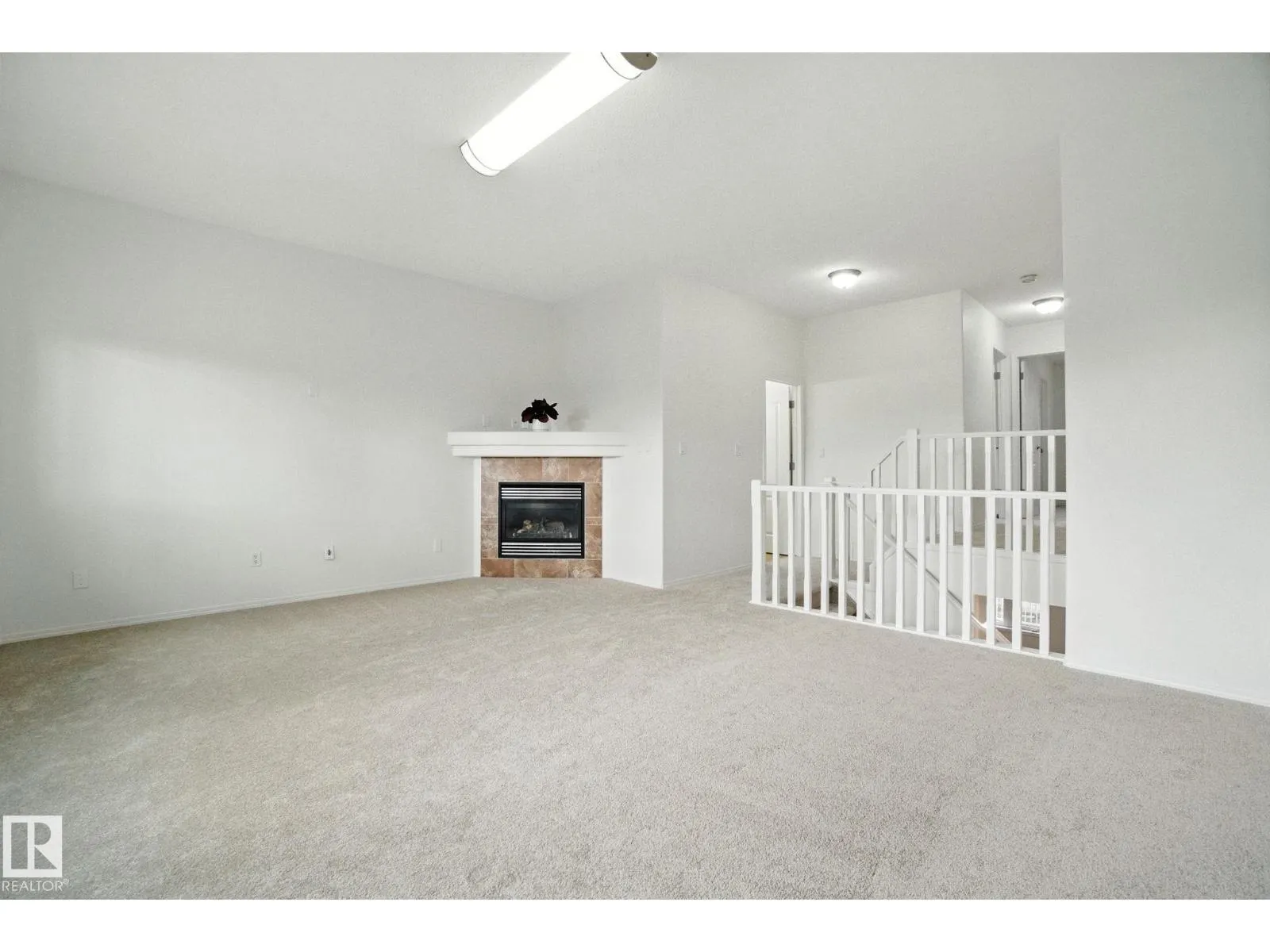 16765 112A ST NW