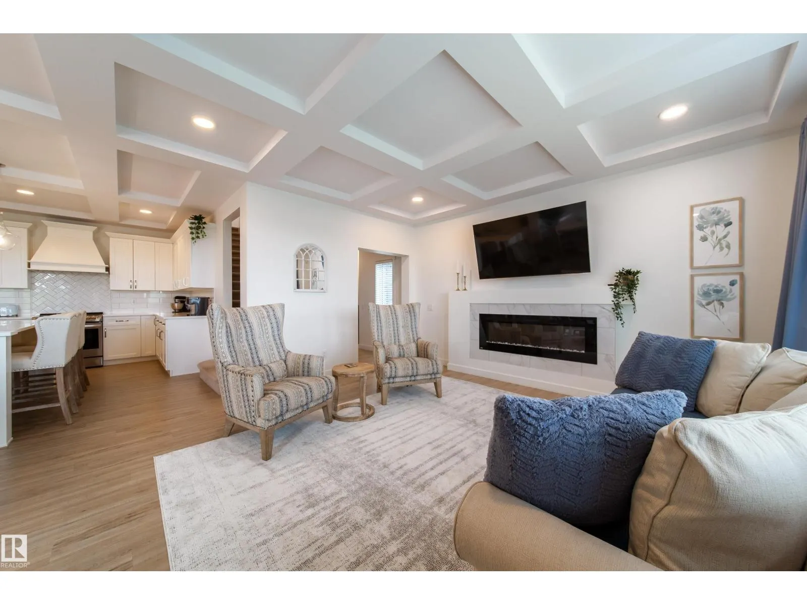 6204 67 ST