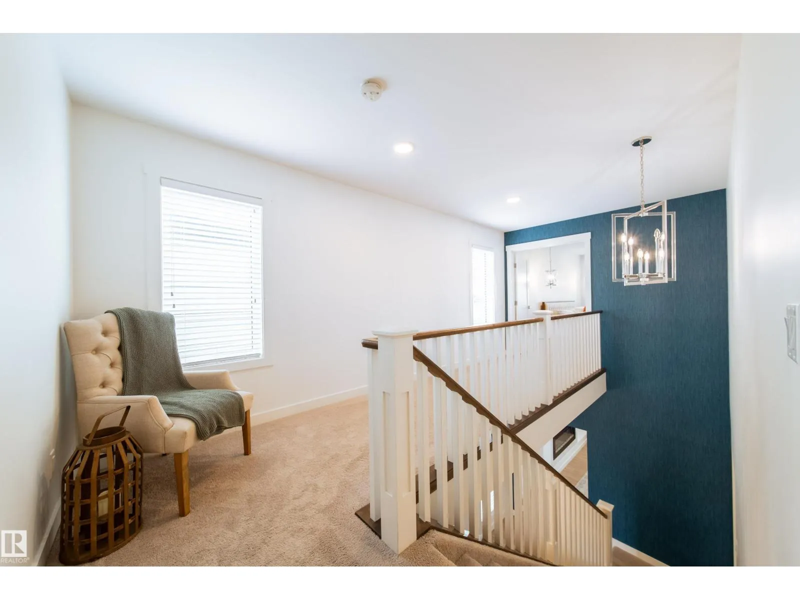 6204 67 ST