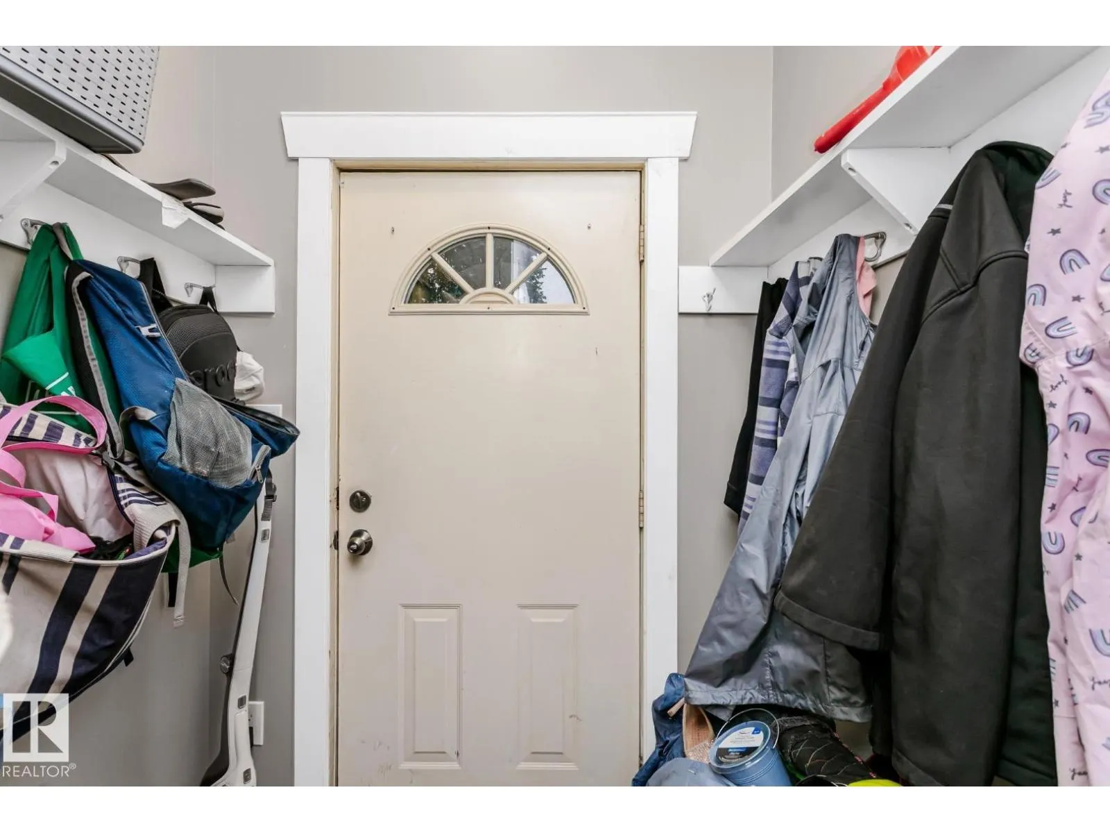 11810 55 ST NW