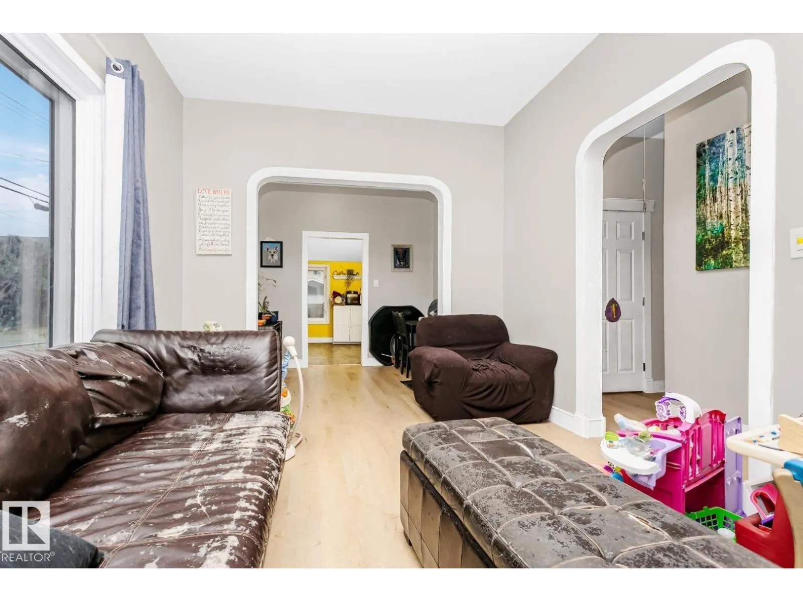 11810 55 ST NW