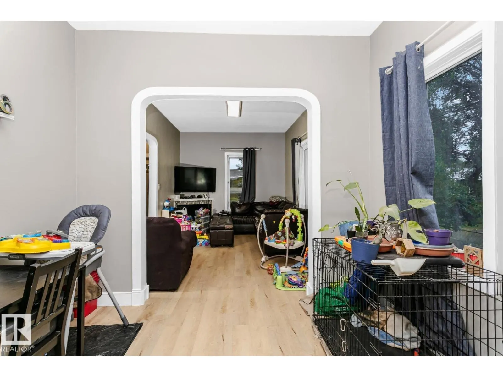 11810 55 ST NW