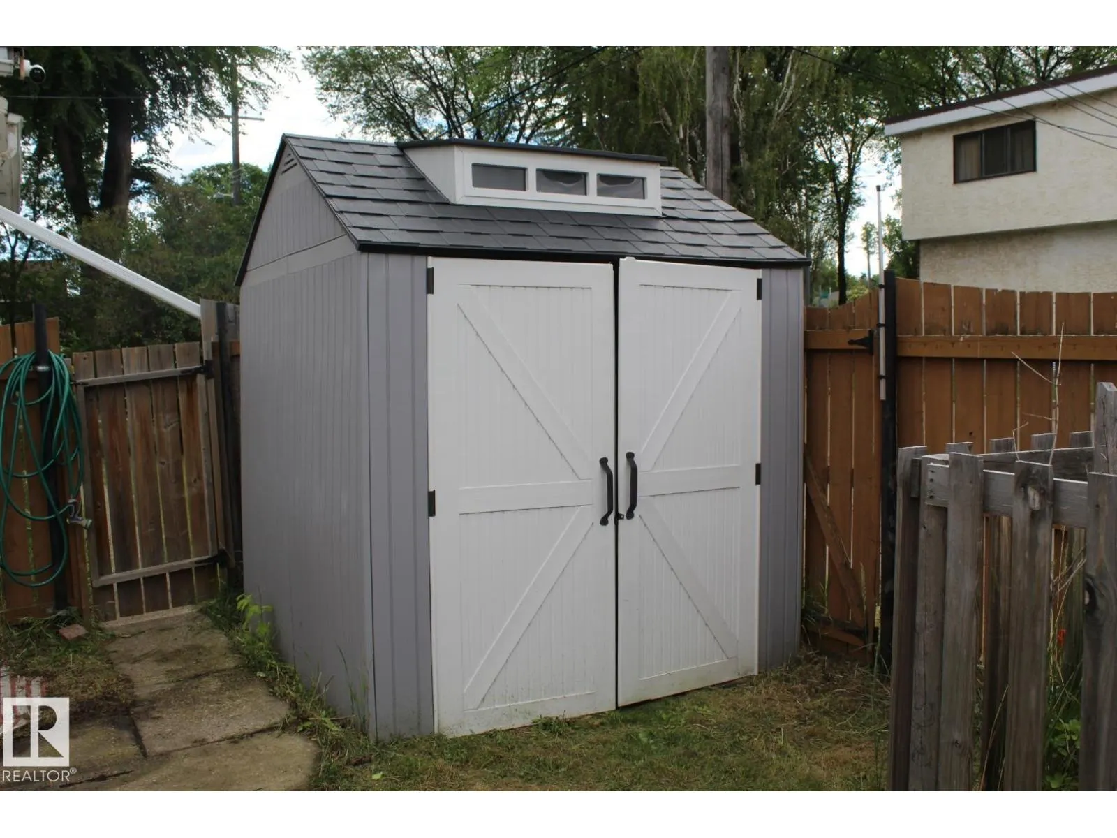 11810 55 ST NW