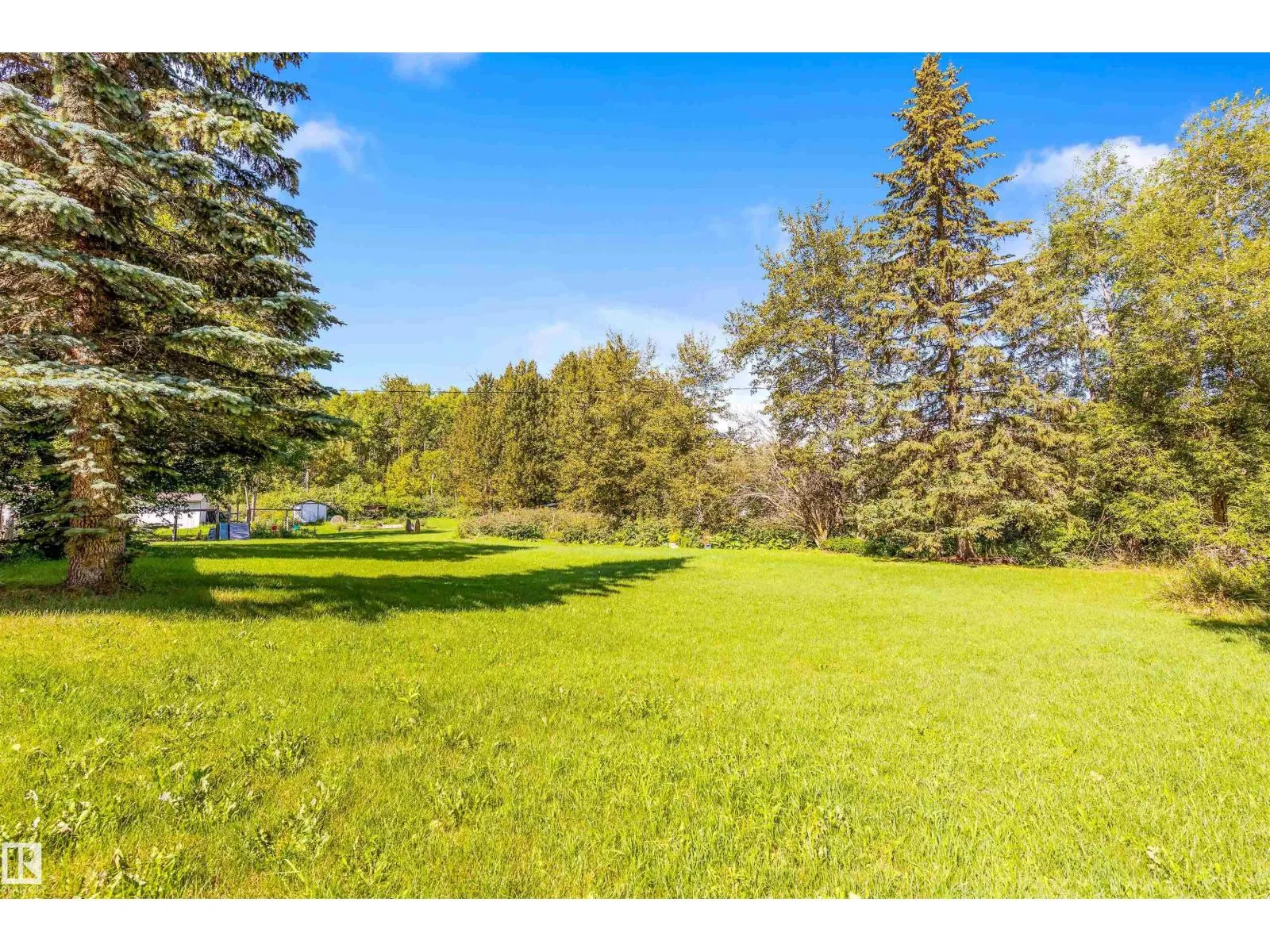 1700 LAKESIDE DR