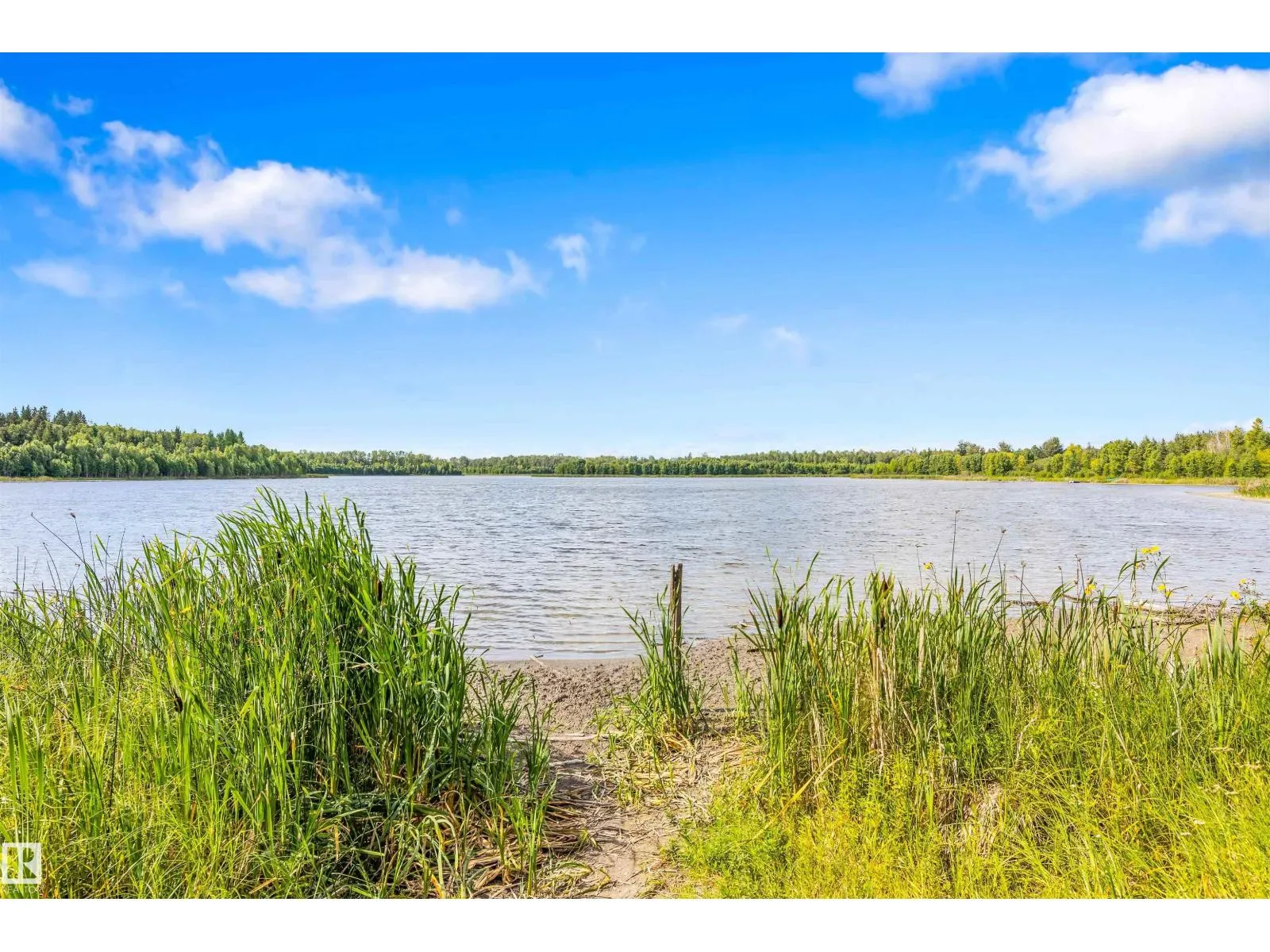 1700 LAKESIDE DR