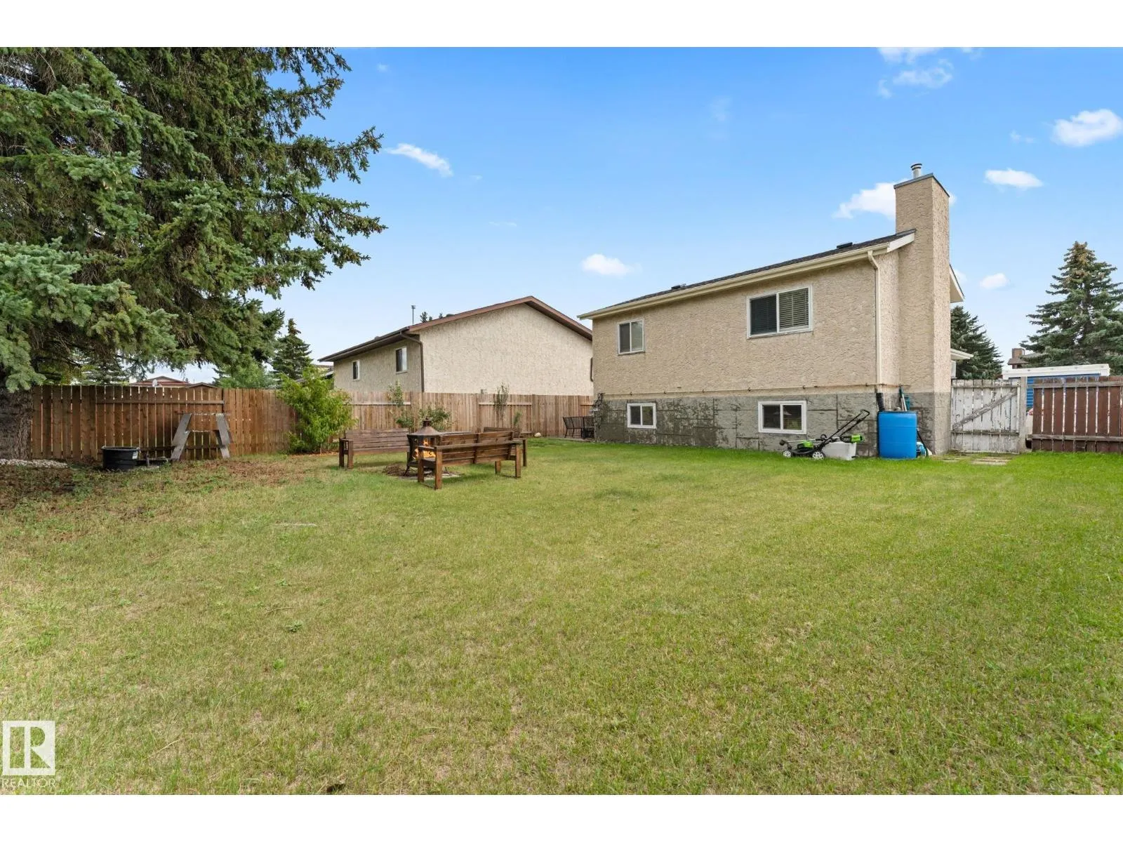 9316 177 AV NW