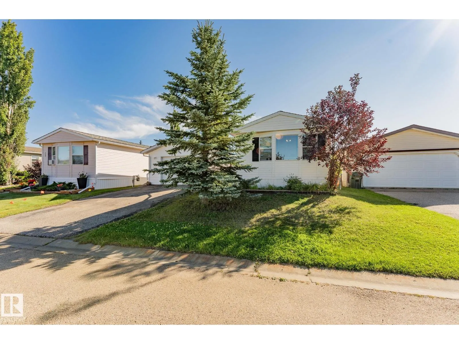 #149 3400 48 ST