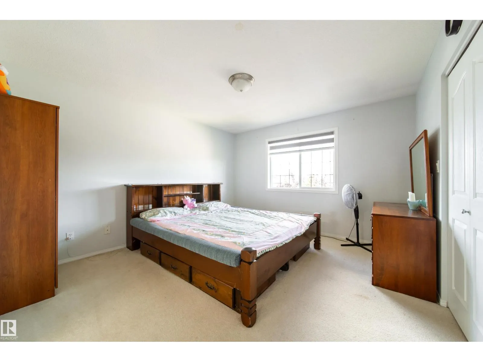 1905 36 AV NW