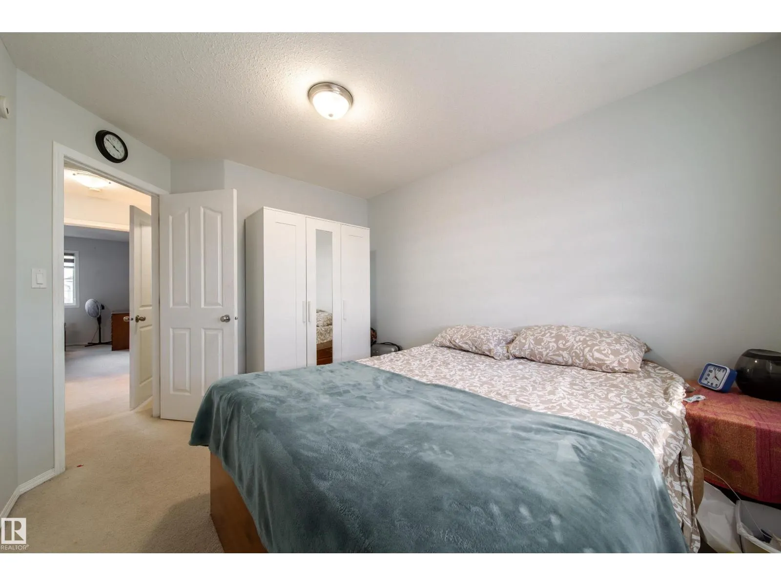 1905 36 AV NW