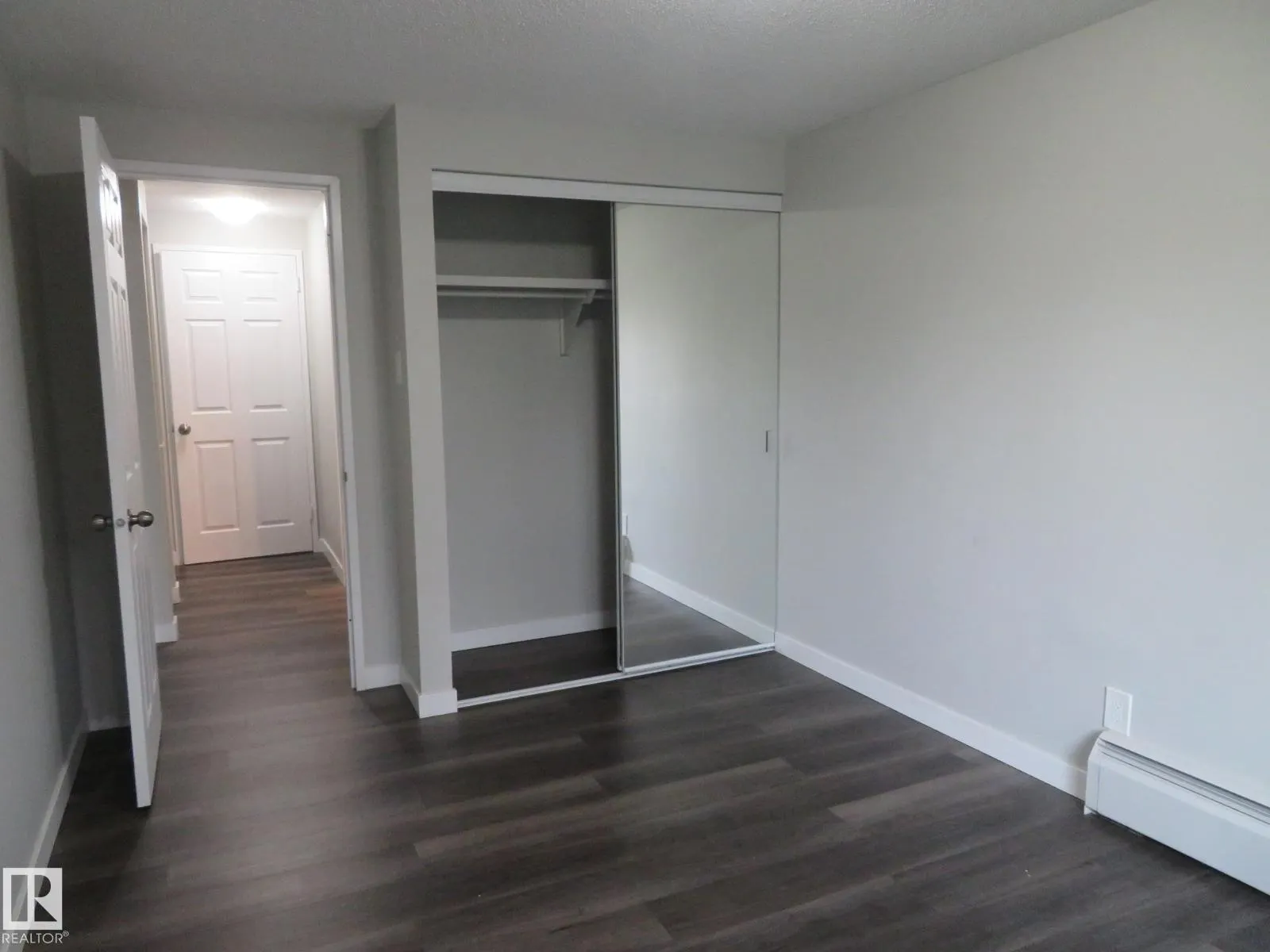 #205 7805 159 ST NW
