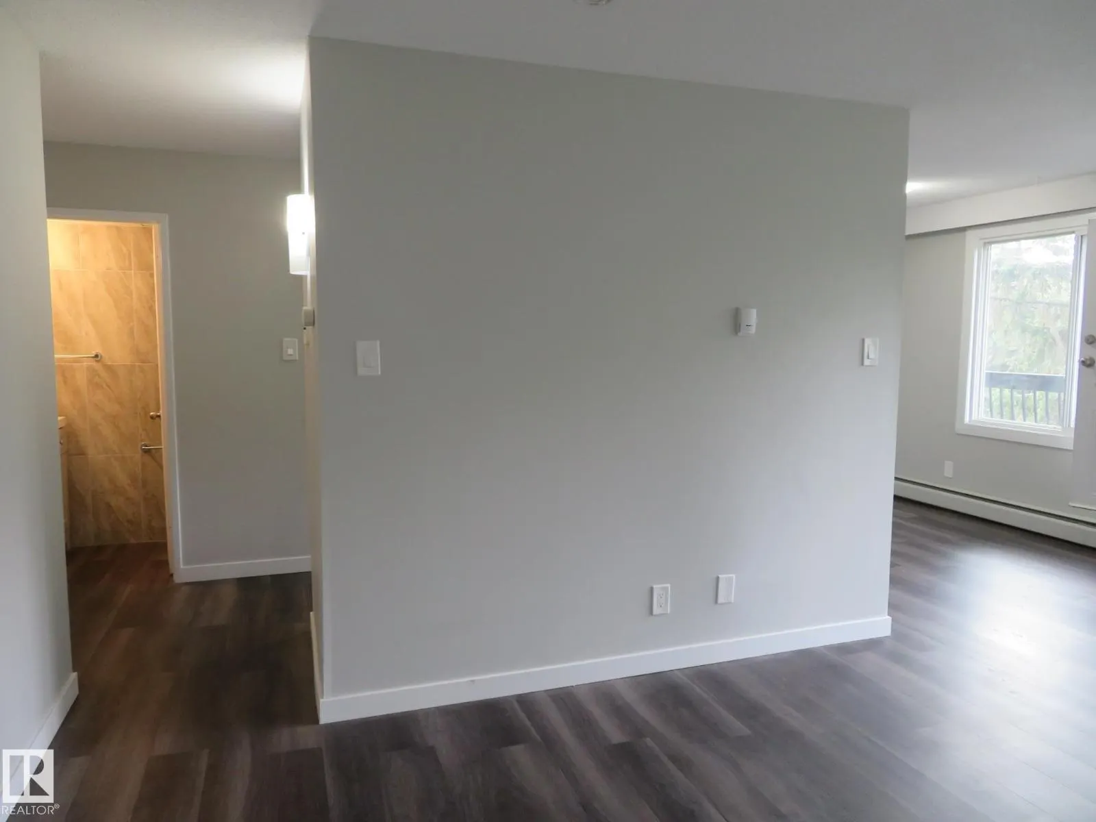 #205 7805 159 ST NW