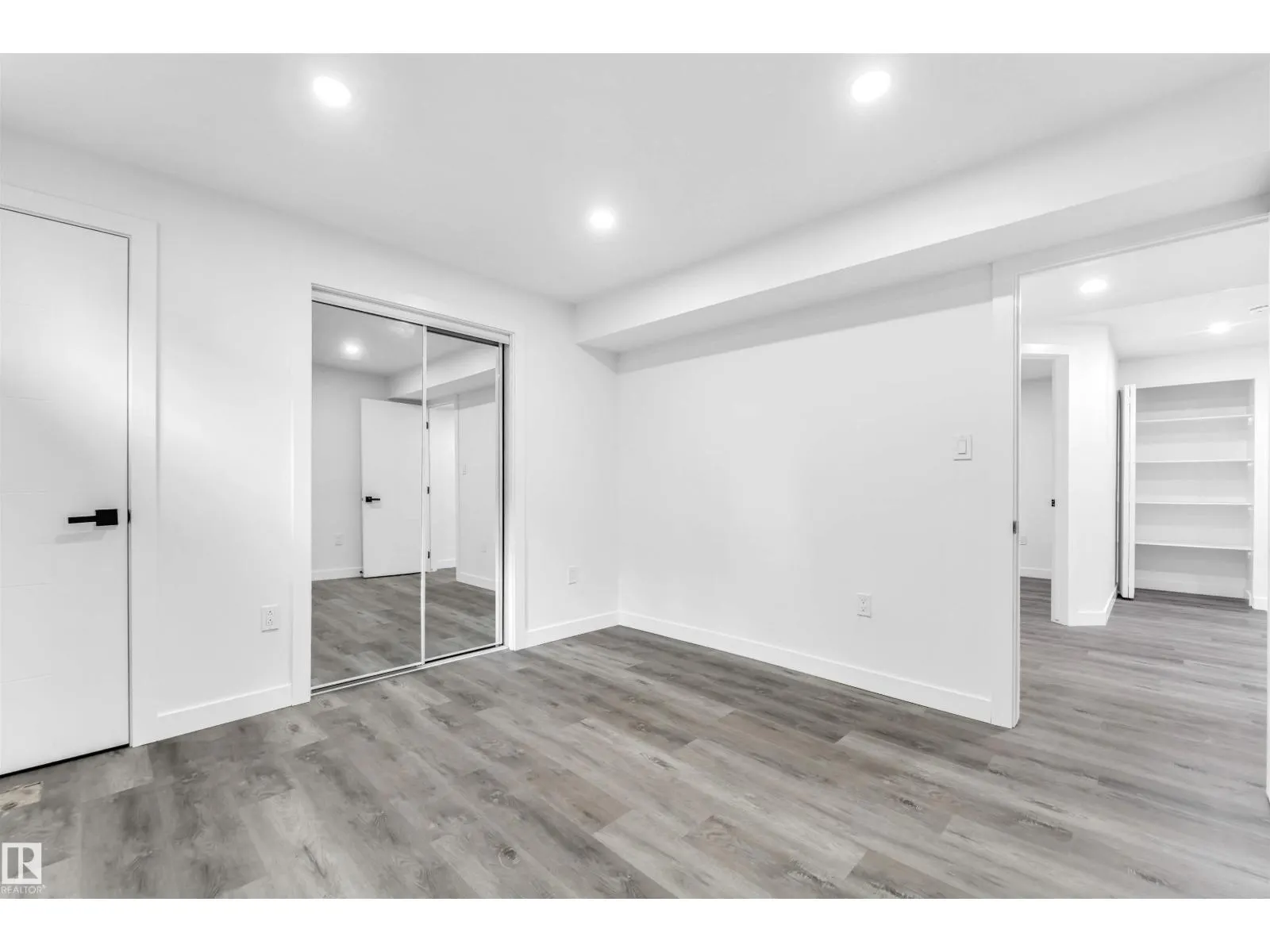 13604 139 ST NW