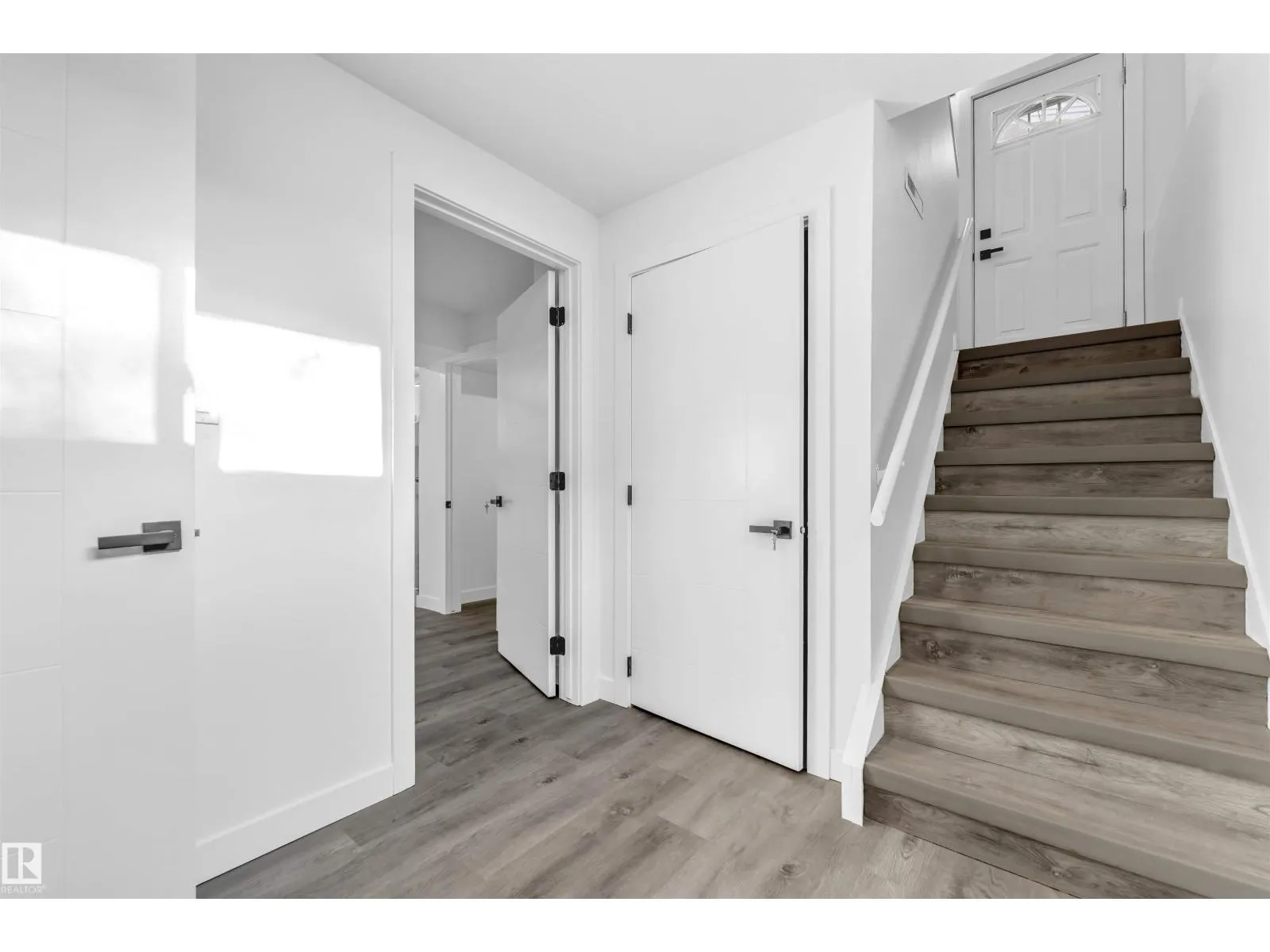 13604 139 ST NW