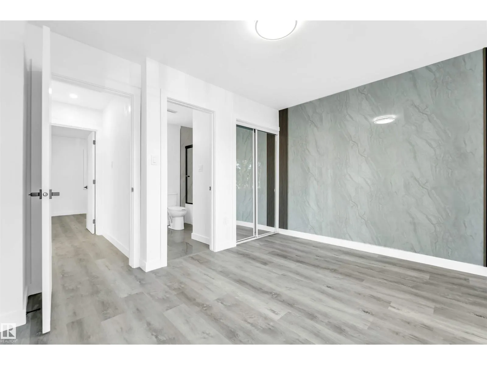 13604 139 ST NW
