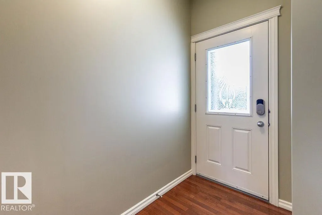 11546 11 AV SW