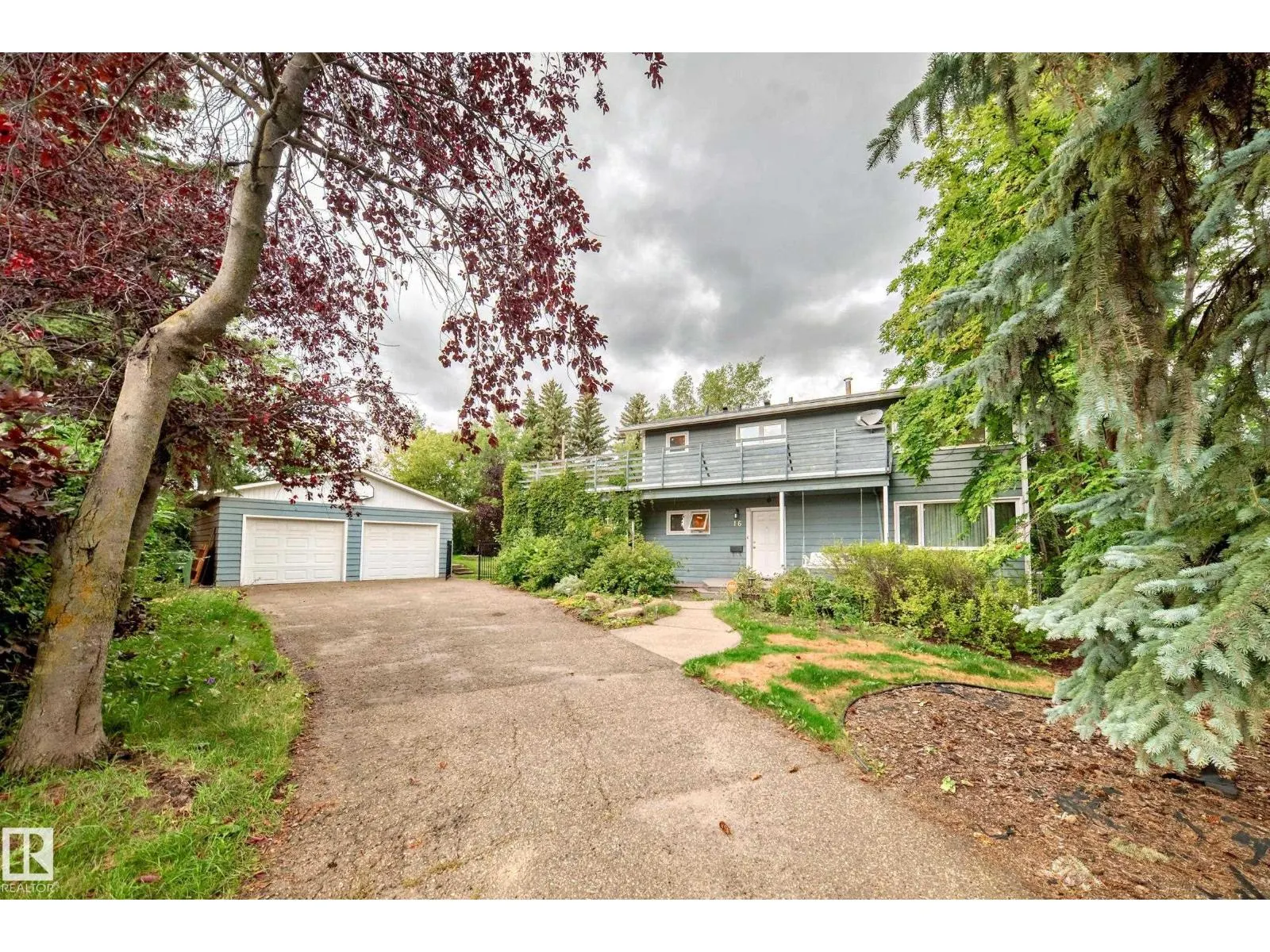 16 SCARBORO PL