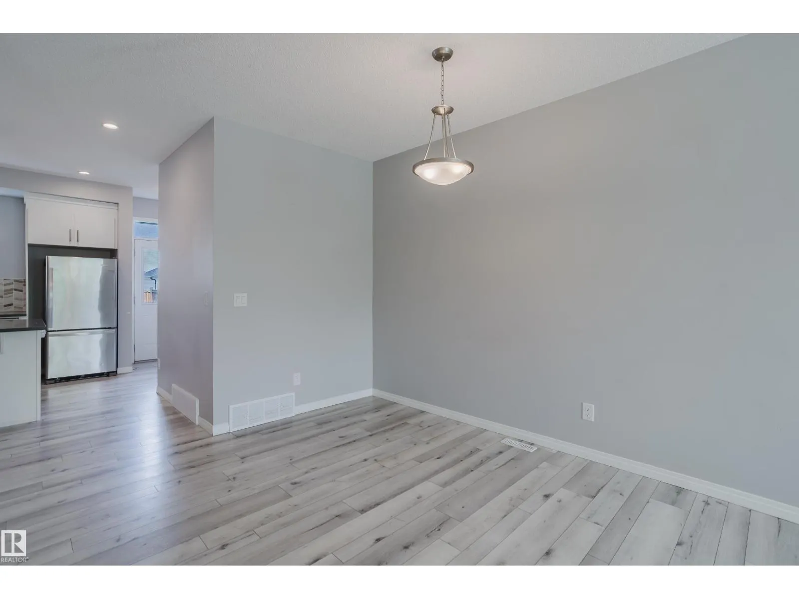 8144 CHAPPELLE WY SW