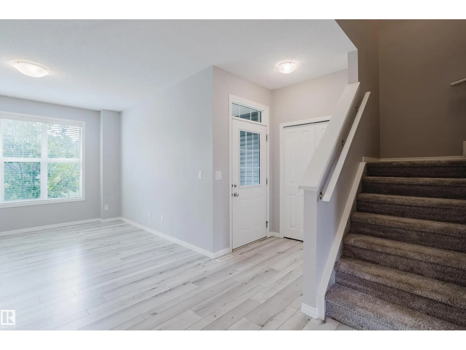8144 CHAPPELLE WY SW