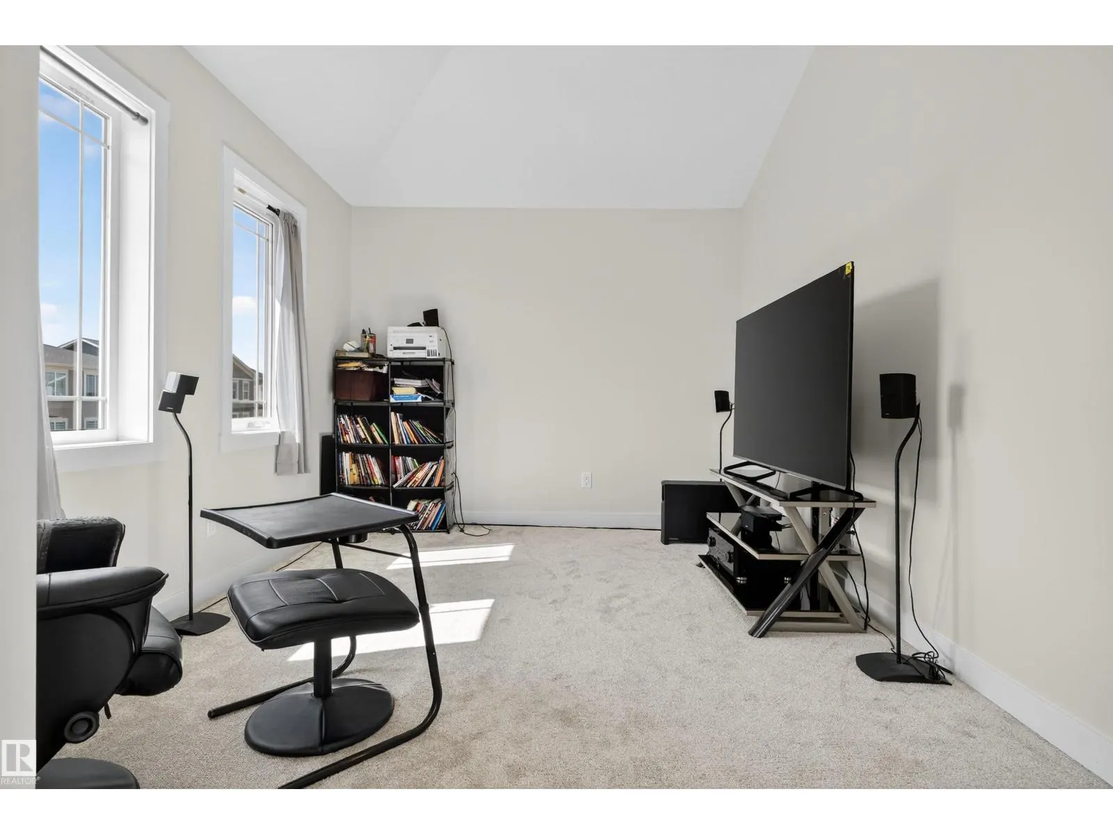 20806 19A AV NW