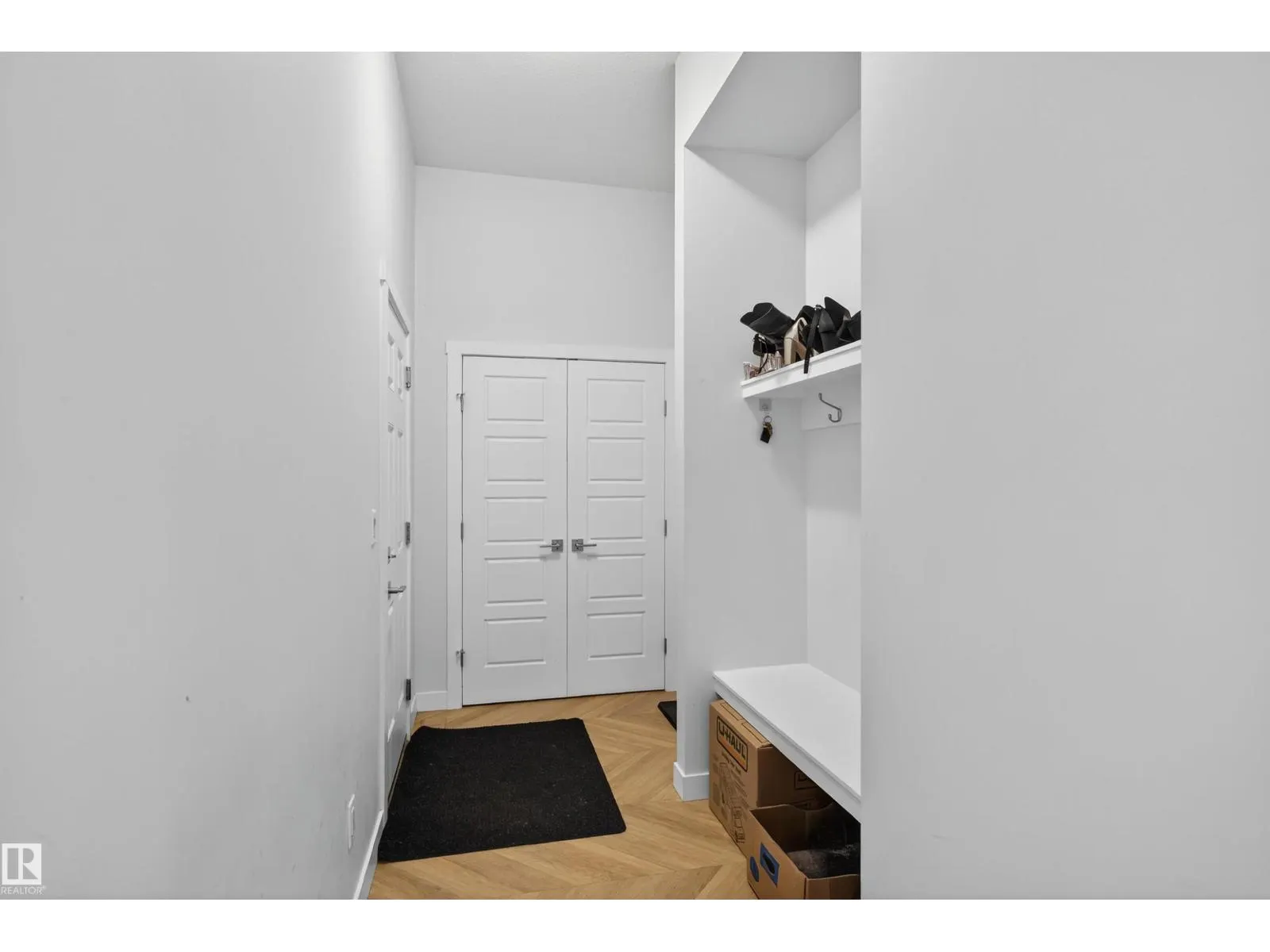 20806 19A AV NW