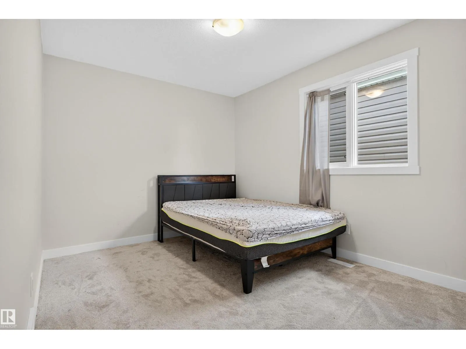 20806 19A AV NW