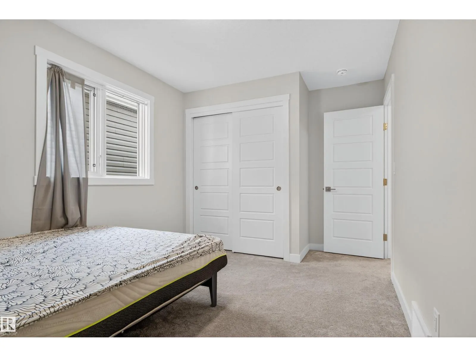 20806 19A AV NW