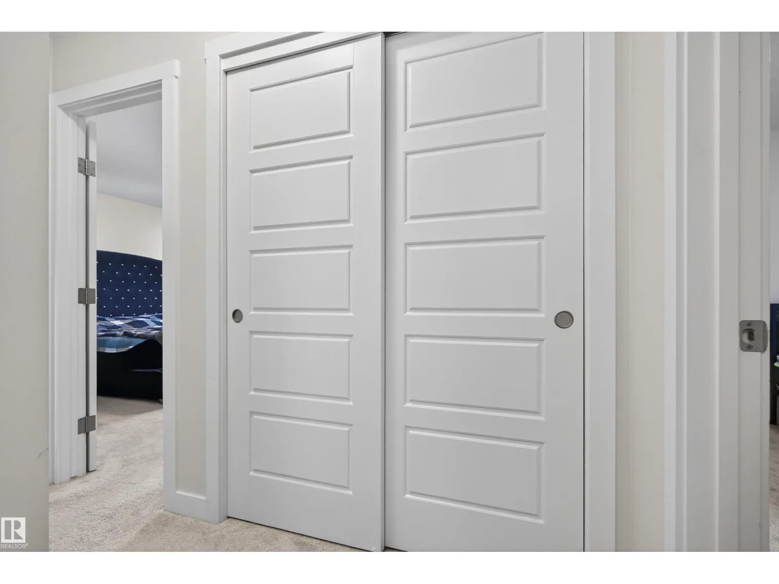 20806 19A AV NW