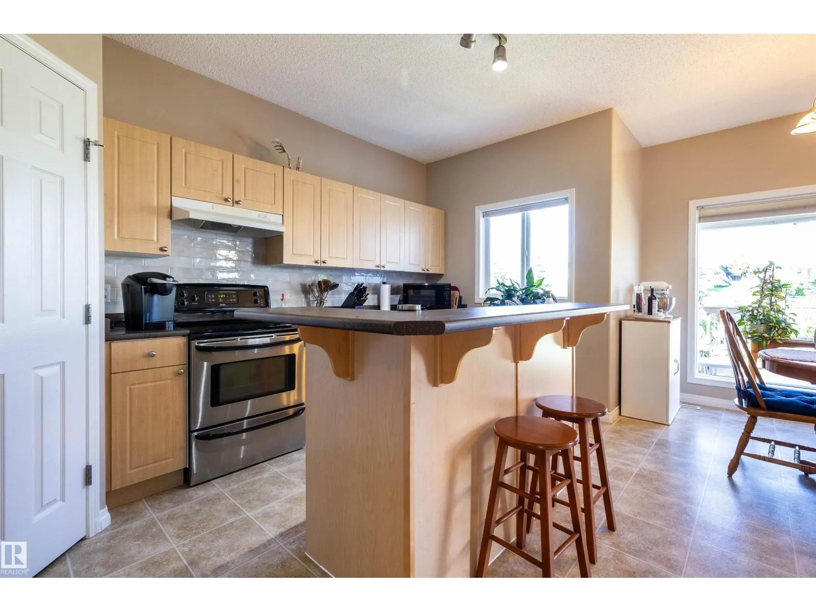 18 GRAYRIDGE BA